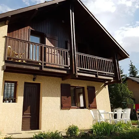 Les Ecrins Vars Risoul Queyras Chalet *